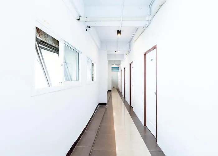 Lägenhet Hidden Khaosan ฮิดเด้น ตรอกข้าวสาร *
