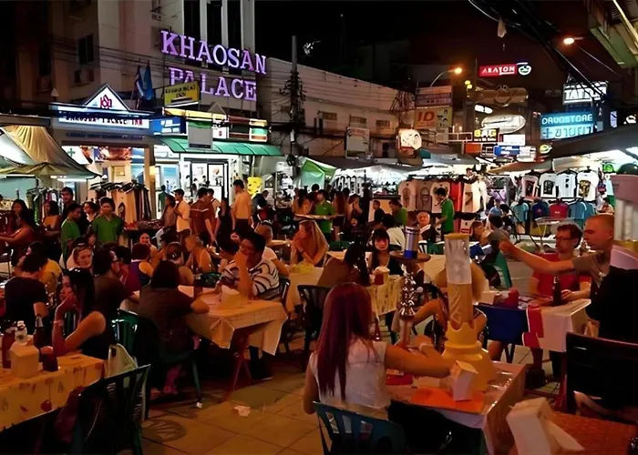 Lägenhet Hidden Khaosan ฮิดเด้น ตรอกข้าวสาร
